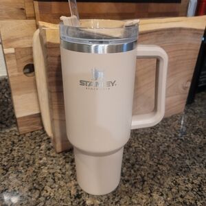 Stanley 30oz Insulated Travel Mug - Cream